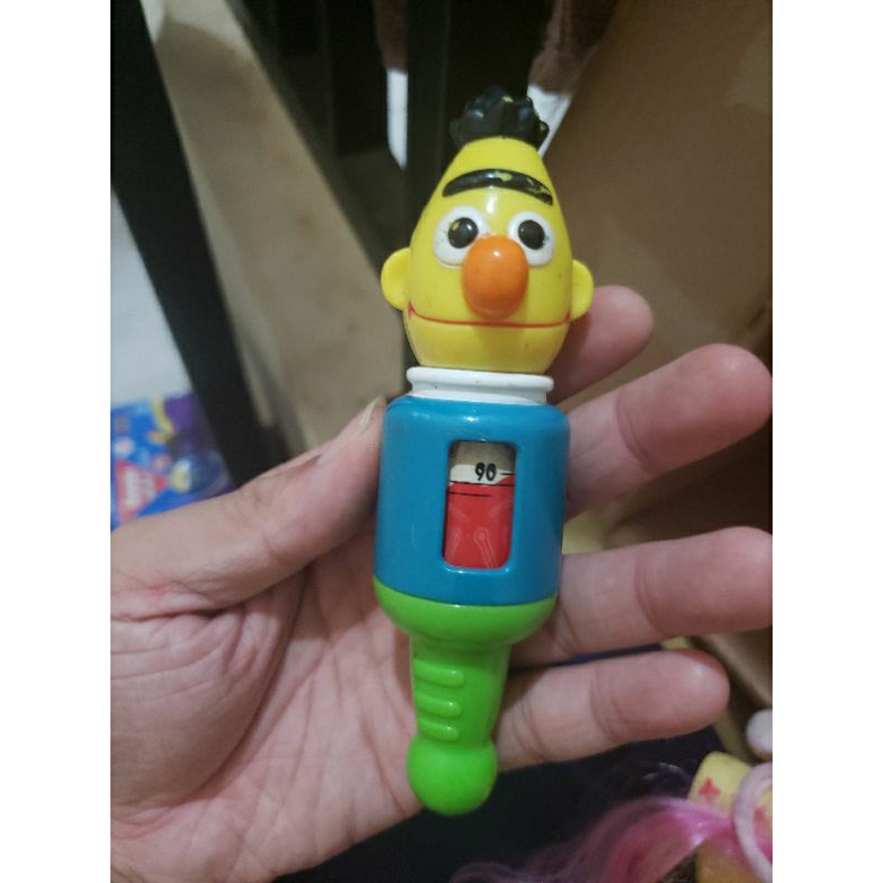 FISHER PRICE SESAME STREET DOCTOR Nurse medical kit bert termometer thermometer mainan toy kids dokt