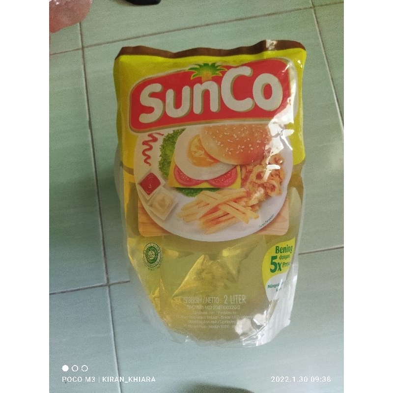 

Minyak goreng sunco kemasan pouch 2 liter