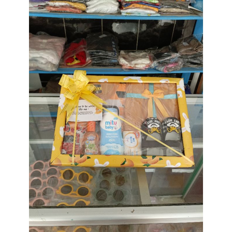 Parcel Sambang Bayi/ Perlengkapan Bayi/hampers