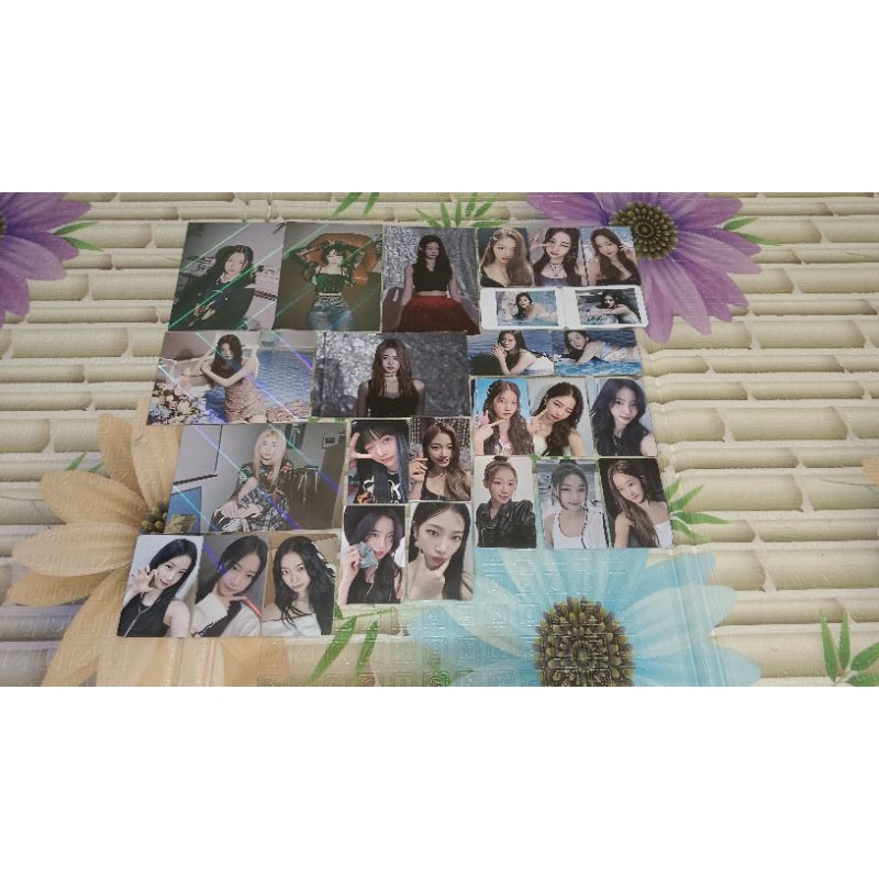 POSTCARD LE SSERAFIM ALADIN SHOWCASE EUNCHAE YUNJIN CHAEWON M2