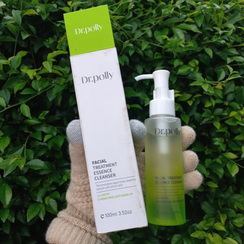 90% DR POLLY FACIAL CLEANSER