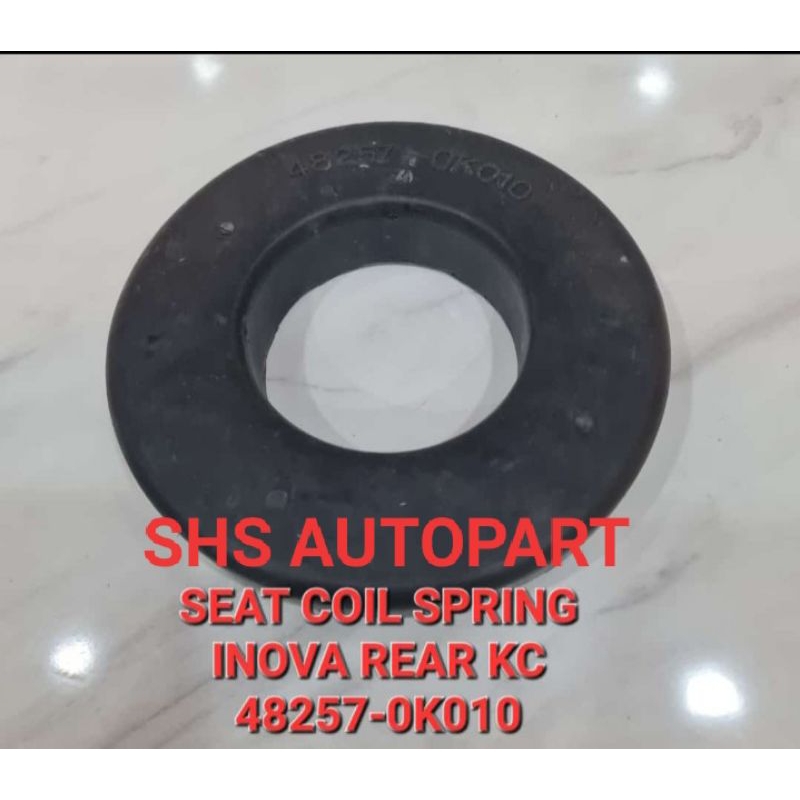 Karet tatakan per keong bantalan per spiral belakang - INNOVA FORTUNER HILUX INOVA