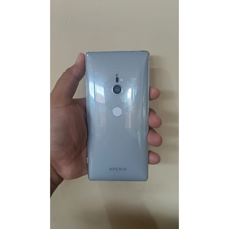 Sony Xperia XZ2 4/64 Bekas Dijual Apa Adanya