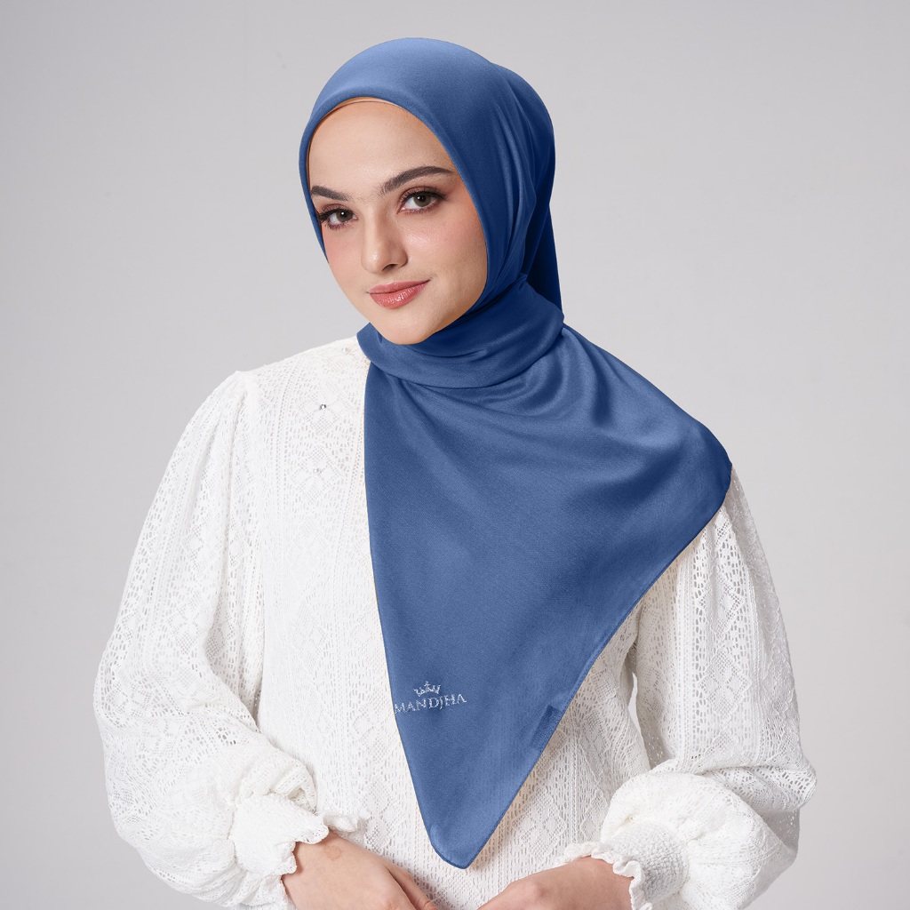 MANDJHA Essential Moonlight Blue 105 Scarf By IVAN GUNAWAN - Jilbab Hijab Segi Empat Polos ORIGINAL 