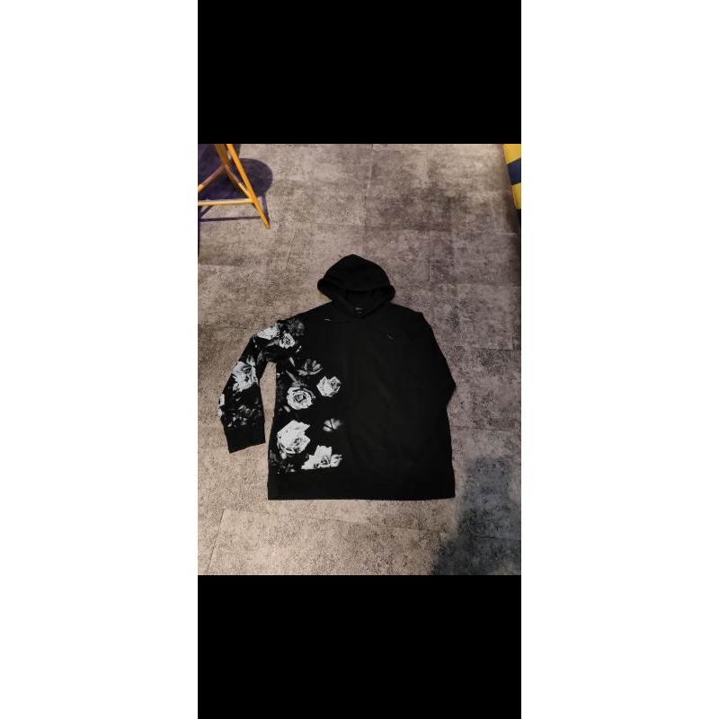 Hoodie H&M black rose size M