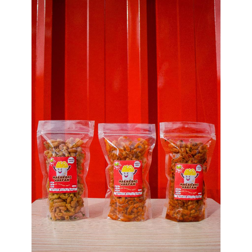 

Macaroni Harfam Makaroni Goreng Pedas Daun Jeruk Kemasan Reguler 100gr