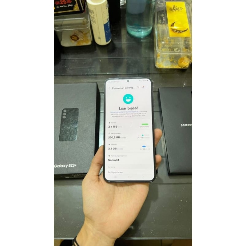 Samsung S23 plus 8/256