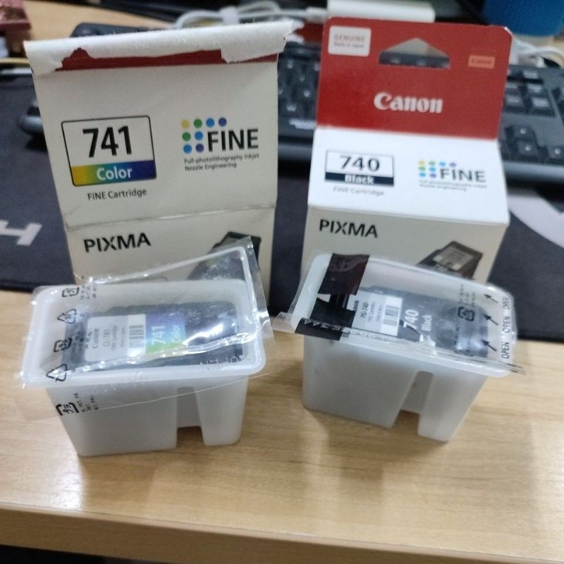 Tinta / Cartridge Canon PIXMA 741 dan 740 Original Second (baru sekali pakai)