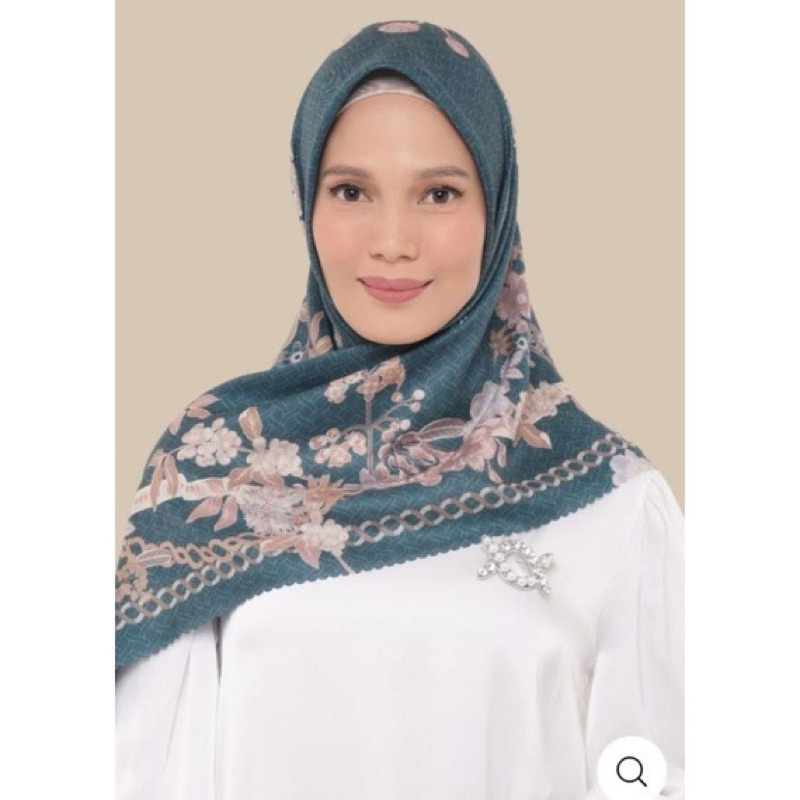 cendana scarf wearing klamby