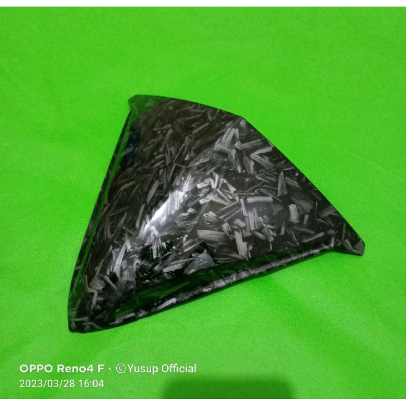 VISOAR BATOK DEPAN VARIO 125 OLD LAMA CARBON