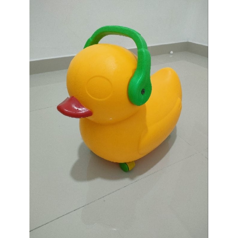 MAINAN BEBEK DORONG/RIDE ON DUCK SNI. SEPEDA BEBEK( PRELOVED)