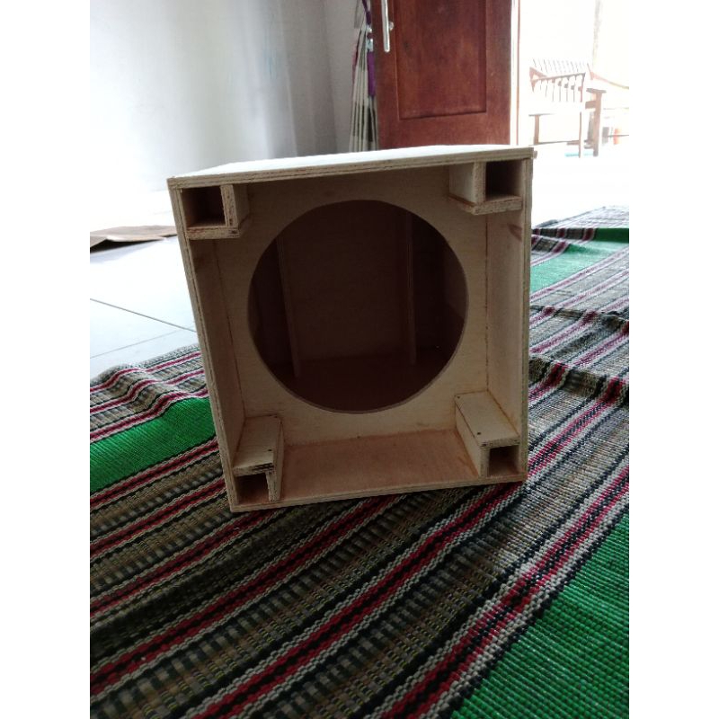 Box speaker planar model brewog 10inch singgel