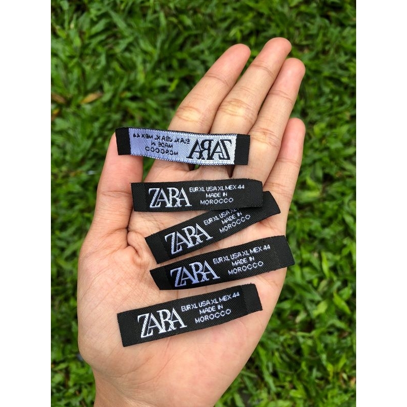 

Label ZARA Woven Premium made in Morocco