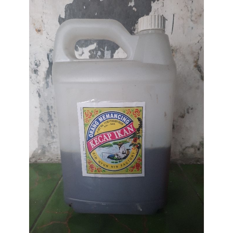 

Kecap ikan singkawang 2 L