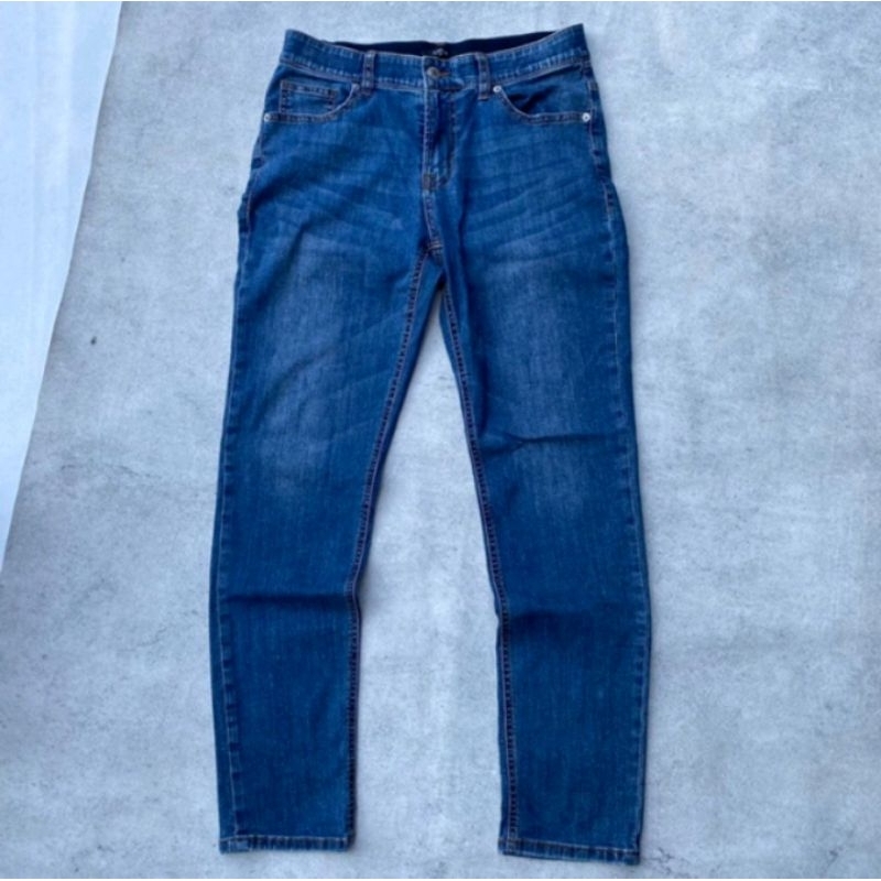 TOPTEN SLIM FIT BLUE JEANS SIZE 29
