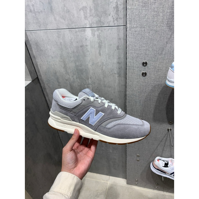 New Balance 997 Sepatu Sneakers