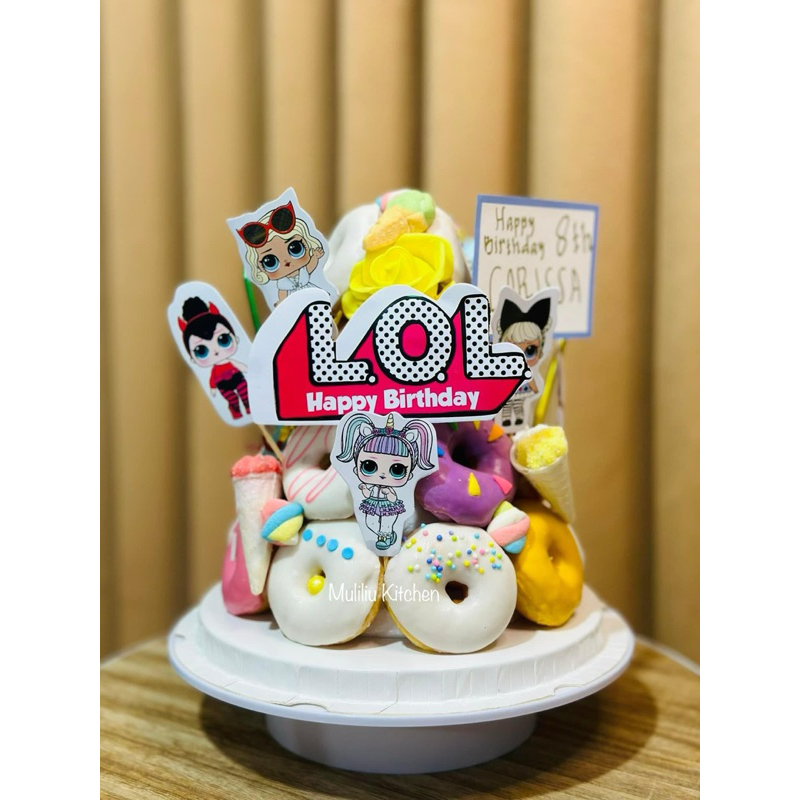 DONAT TOWER KARAKTER/DONAT ULTAH/HADIAH ULTAH