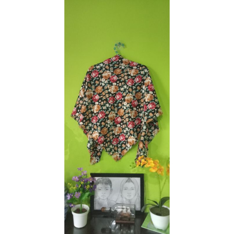 TERMURAH Segi Empat Katun Rawis Motif Bunga preloved