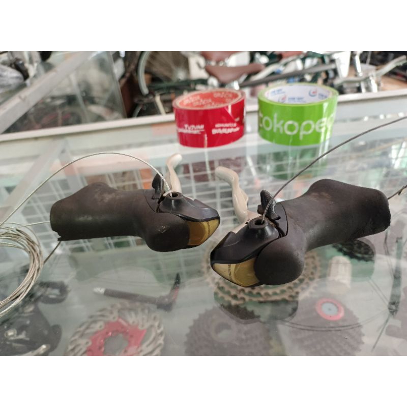 Brifter Shimano 2300 2x8 speed buat balap jadul