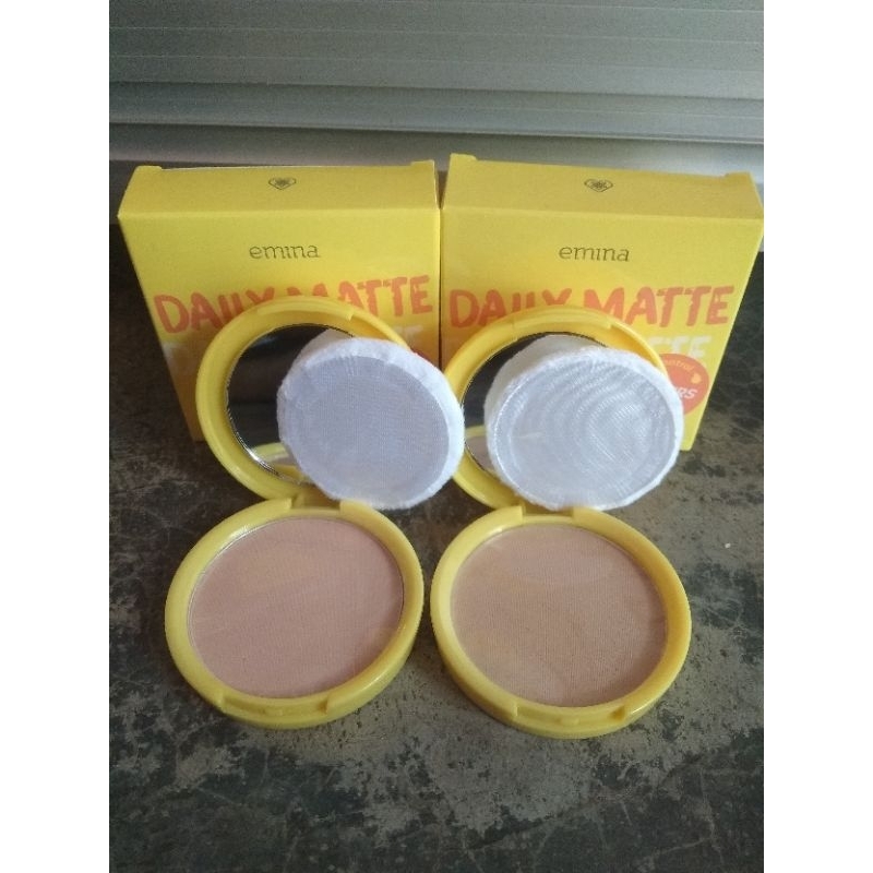 Emina DAILY MATTE COMPACT POWDER/ bedak padat Emina