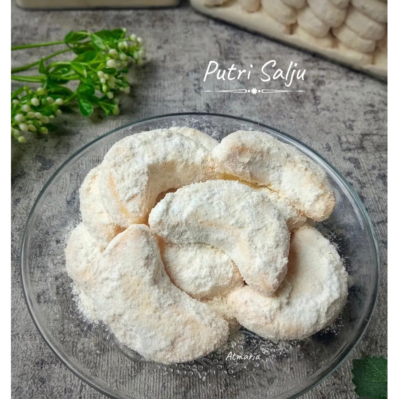 

KUE KERING PUTRI SALJU FANYBELLA 500 gr