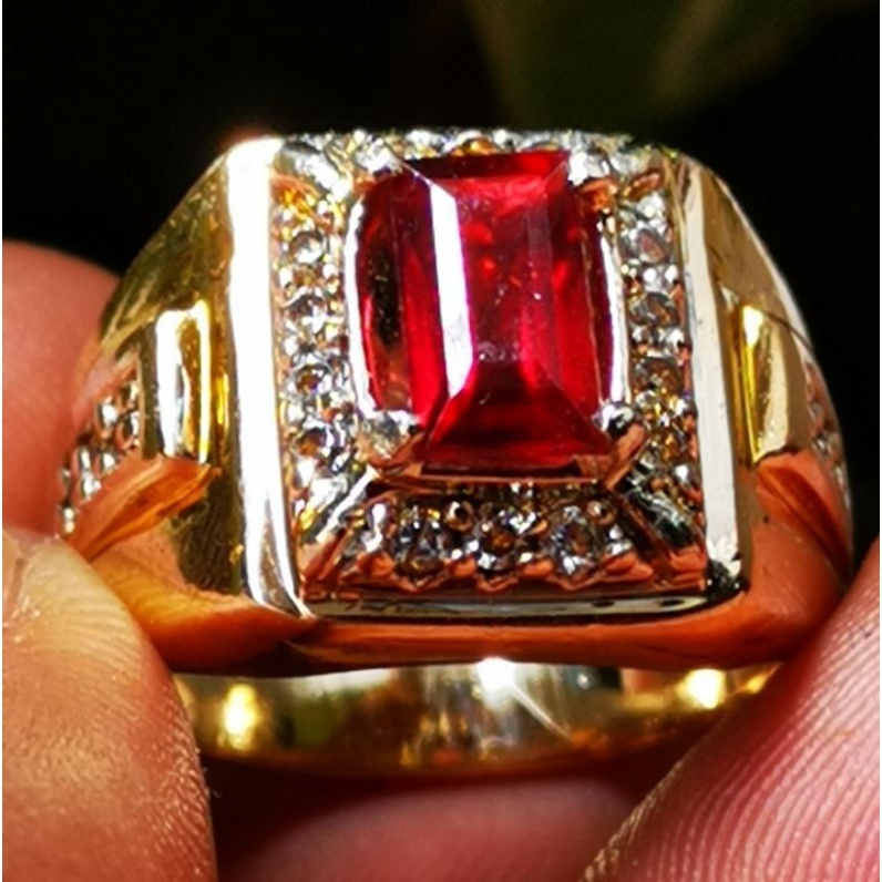 Batu permata natural Red garnet srilanka