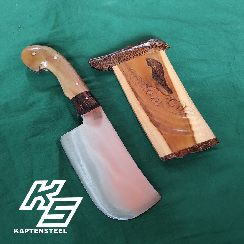 Kptn GOLOK CACAH DAGING DAN TULANG