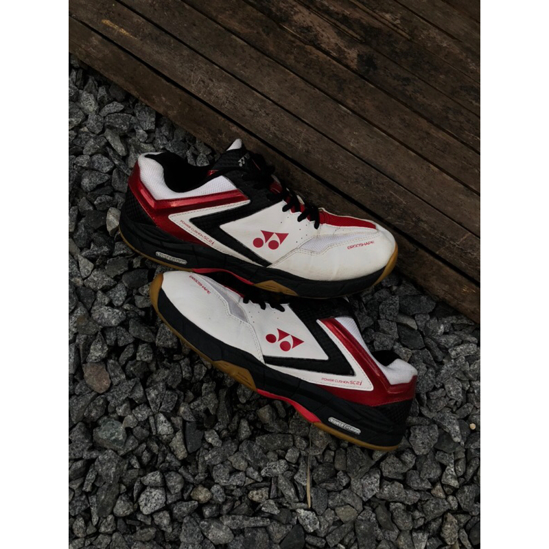 sepatu yonex second original