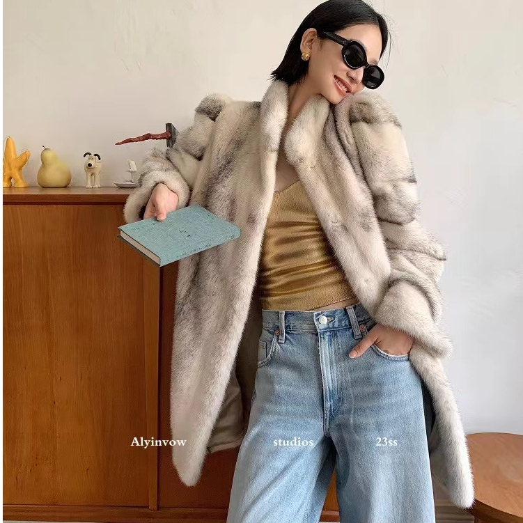 Mantel Bulu Musim Dingin Wanita Mantel Bulu Penuh Cerpelai Silang Langka