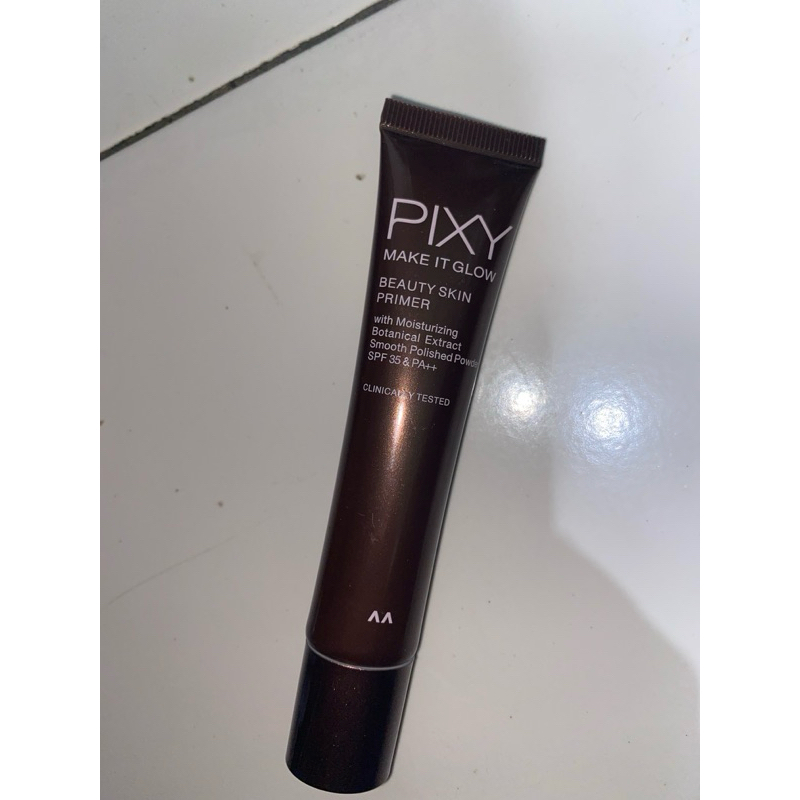 Primer Pixy Make It Glow (preloved)