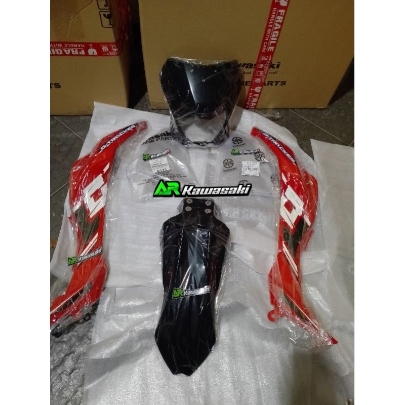 cover body sayap atas set dtracker new merah original