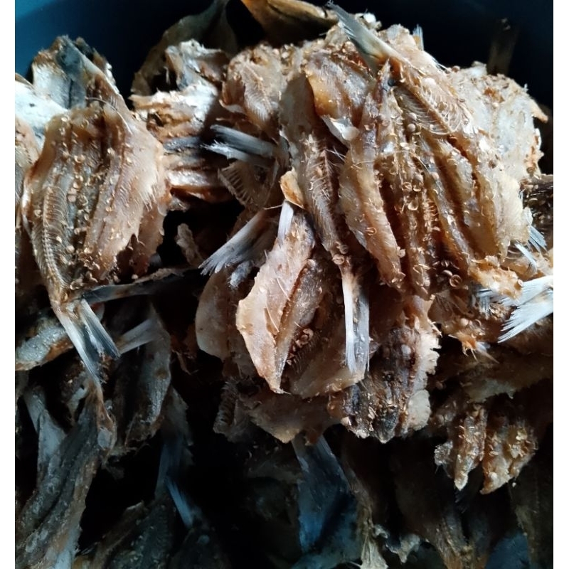 

Ikan asin Dengdeng kering