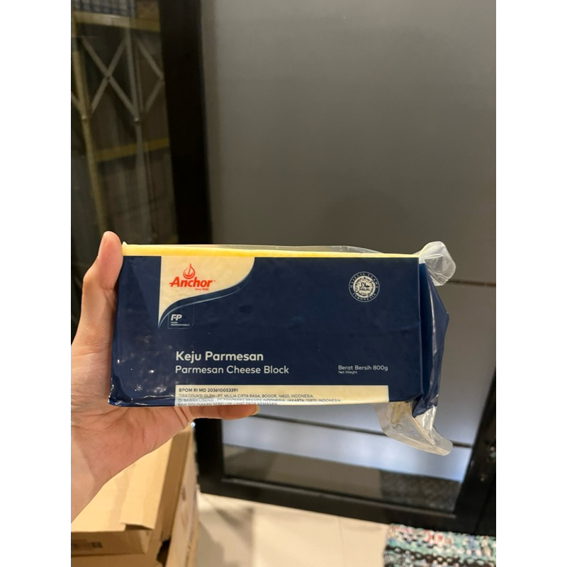 

Anchor Keju Parmesan/Parmesan Cheese