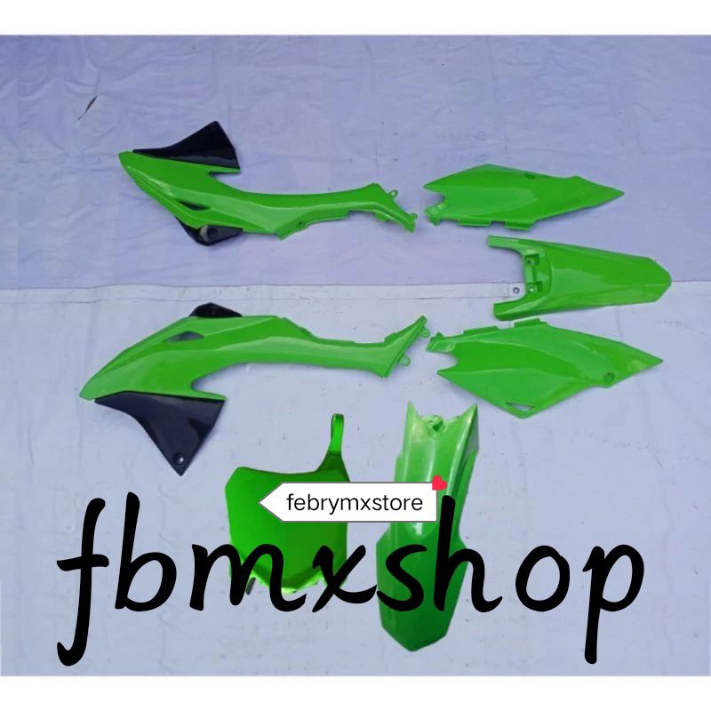Body klx BF body set klx 150 bf plus spakbor depan dan papan nomor pakai CRF 150l cover body klx BF 