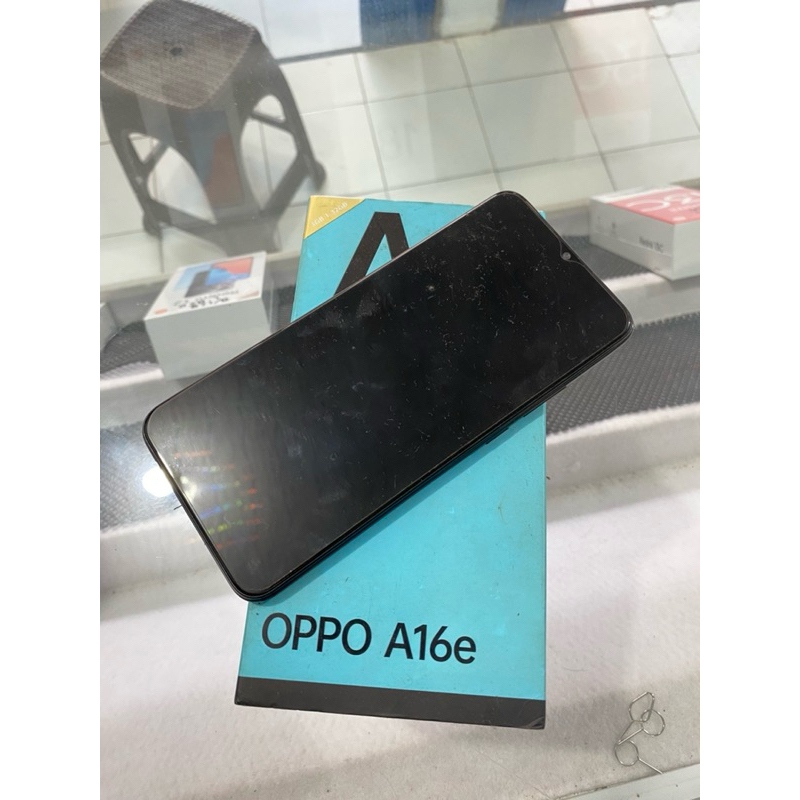 Oppo A16e 3/32 second