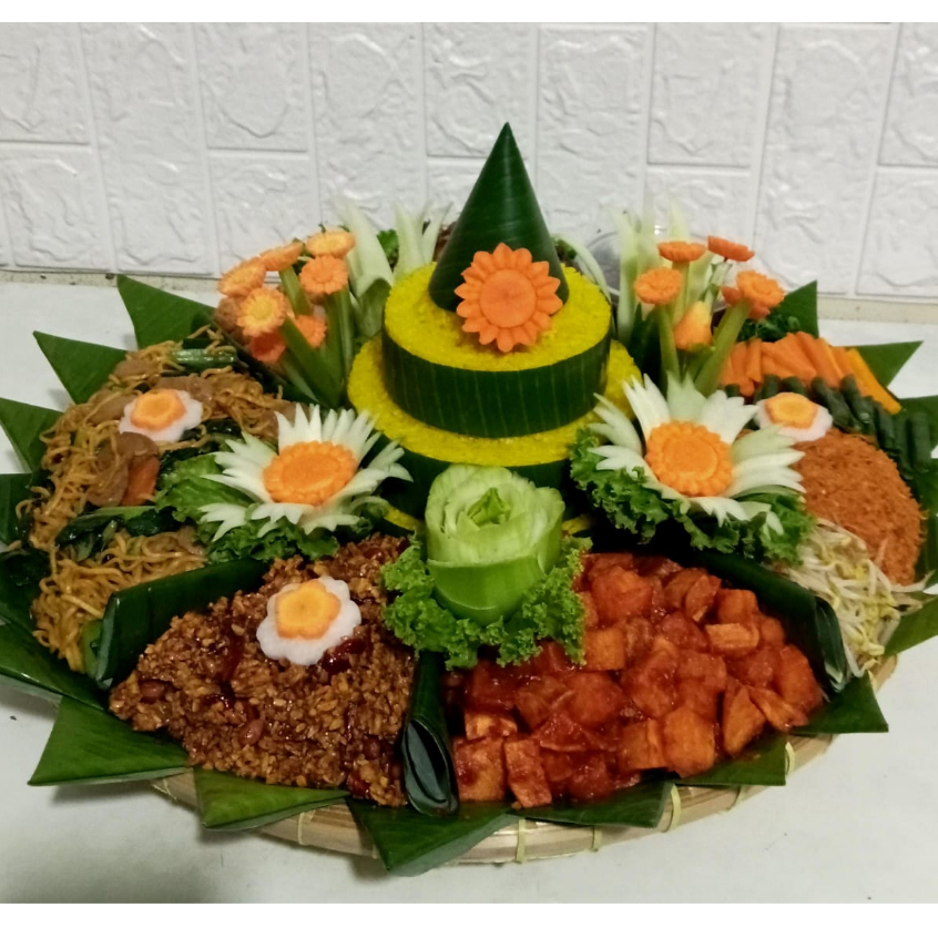 

Tumpeng Ulang Tahun Porsi 5 Orang Nasi Tumpeng Paket Menu Lengkap Halal