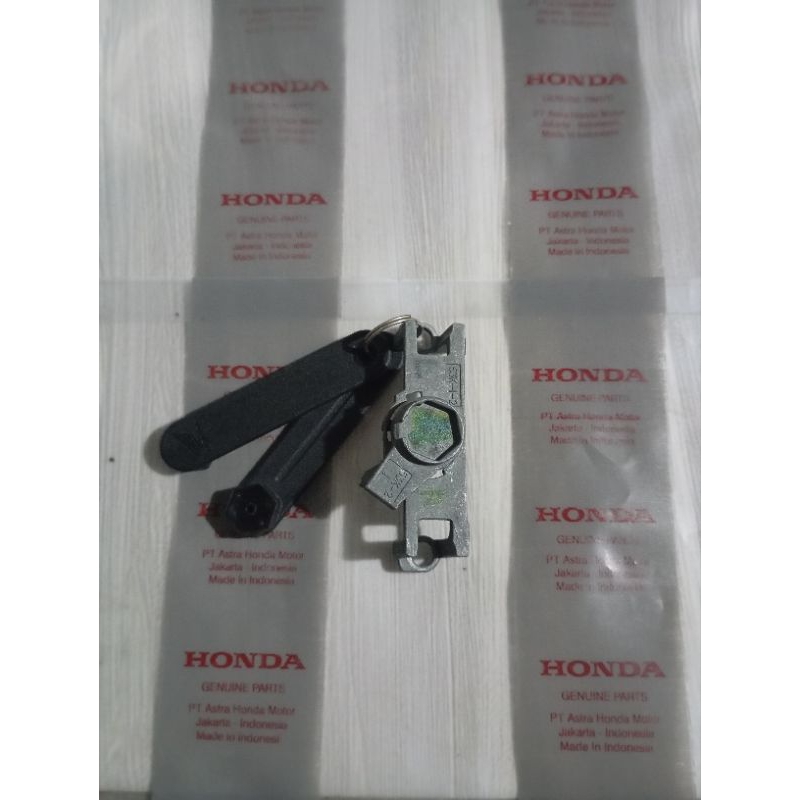 emergency darurat pembukaan jok pcx vario scoopy adv orisinil