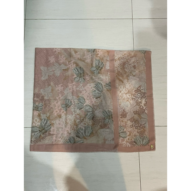 Buttonscarves Les Amities Peach Preloved