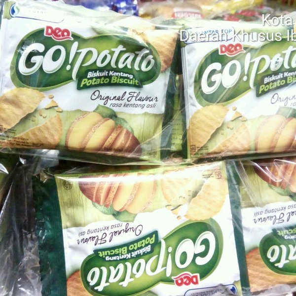 

(1 renceng 20pcs) GO POTATO Renceng/snack anak Go POTATO 60gr