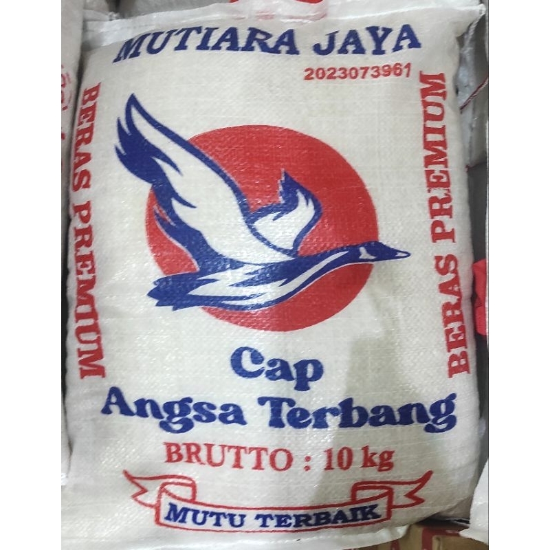 

Beras premium Mutiara Jaya Cap angsa terbang 10kg 10 kg fzt