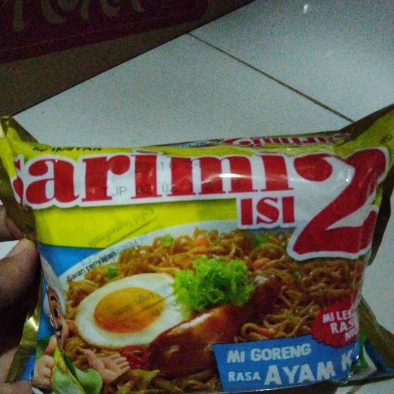 

sarimie Goreng ayam Kecap isi 2