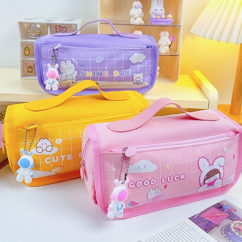 

zwq K5 Kotak Pensil Karakter Lucu FREE Gantungan Kotak Pensil Anak Tempat Pensil Anak ART L2C3