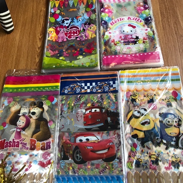 

Plastik OPP Ulang Tahun 21x41 /Plastik Souvenir Ultah Kartun