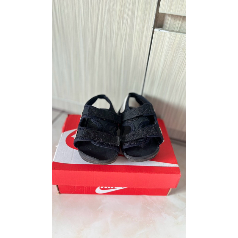 PRELOVED NIKE SUNRAY ADJUST SANDALS SIZE 22