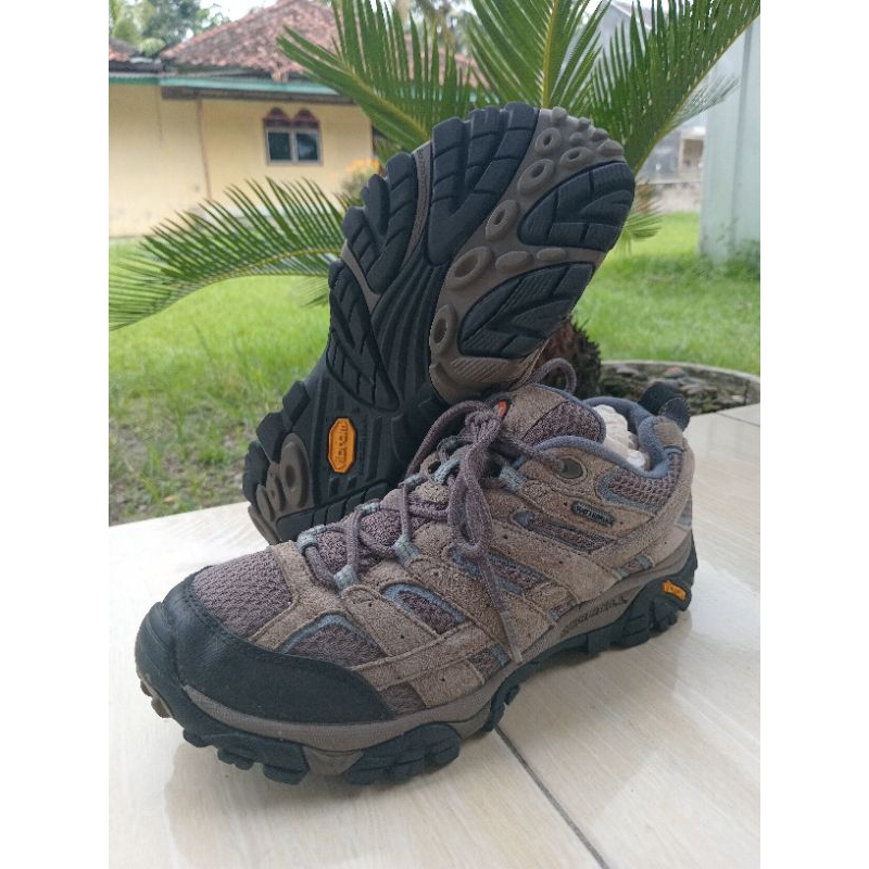 Sepatu hiking Tracking MERREL moab Vibram
