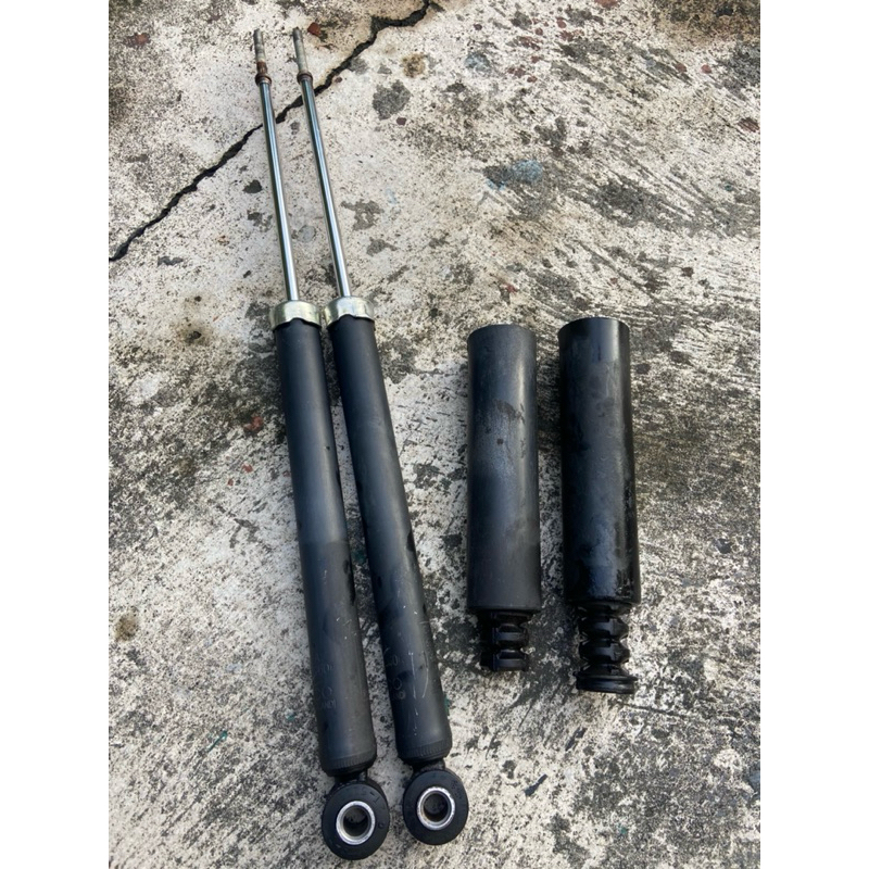 shockbreaker belakang vios gen 1