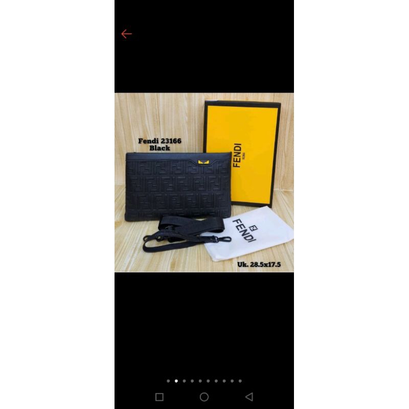 clutch Fendi