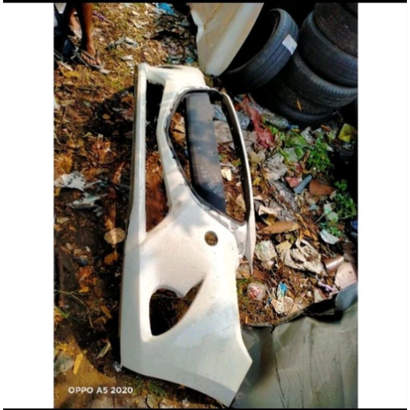 bemper depan Mazda 2 tahu 2015