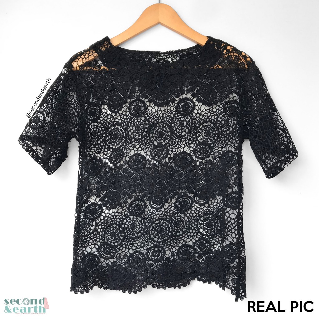 Brokat Blouse (XS-M) Atasan Brukat Lengan Pendek Motif Bunga Hitam Short Sleeve Crochet Blouse Brokl