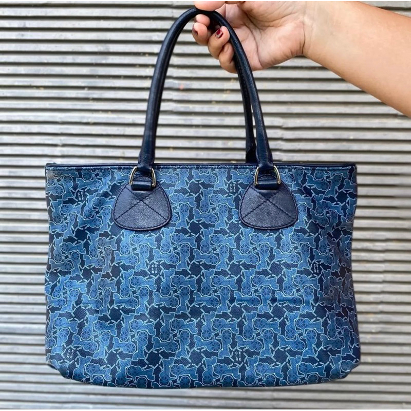 Celine tote bag authentic
